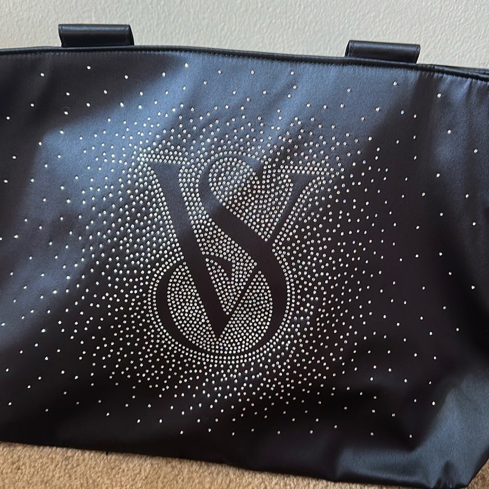 Victoria's Secret Pink Ribbon blanket and Black Tote
